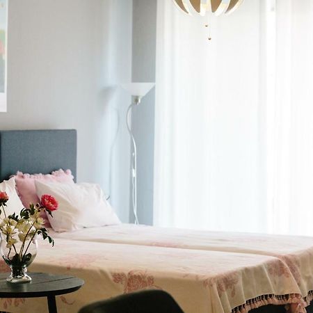 Cosy Downtown Studio - Suite Komotini Exterior foto